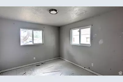 4650 W Mildred St, Kearns, UT 84118 - Photo 11