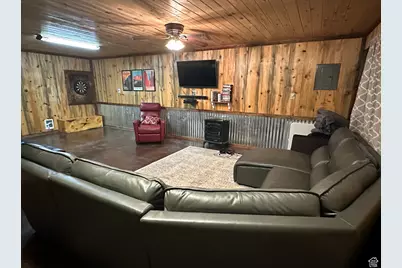 10 S 200 W, Koosharem, UT 84744 - Photo 9