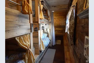 10 S 200 W, Koosharem, UT 84744 - Photo 15