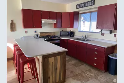 10 S 200 W, Koosharem, UT 84744 - Photo 3