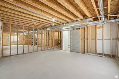 1189 E Benchview Dr, Ogden, UT 84404 - Photo 31