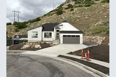 1189 E Benchview Dr, Ogden, UT 84404 - Photo 3