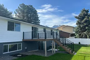 7726 S 3500 E, Cottonwood Heights, UT 84121 - Photo 15