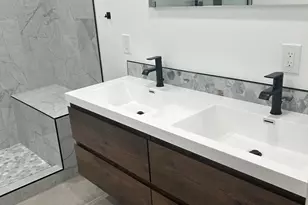 7726 S 3500 E, Cottonwood Heights, UT 84121 - Photo 7