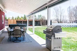 300 S 100 St W, Garden City, UT 84028 - Photo 25