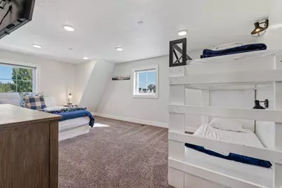 300 S 100 St W, Garden City, UT 84028 - Photo 15
