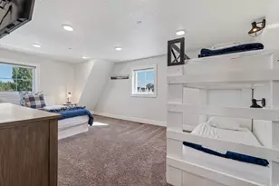 300 S 100 St W, Garden City, UT 84028 - Photo 15