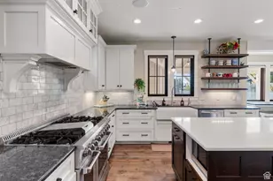 300 S 100 St W, Garden City, UT 84028 - Photo 31