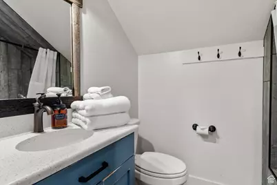 300 S 100 St W, Garden City, UT 84028 - Photo 41