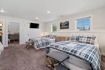 300 S 100 St W, Garden City, UT 84028 - Photo 39