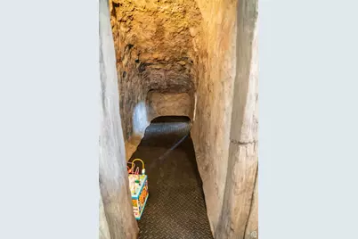 300 S 100 St W, Garden City, UT 84028 - Photo 109