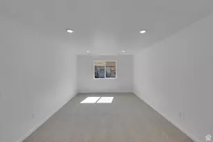 2065 E Burger St, Lake Point, UT 84074 - Photo 19