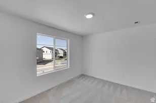 2065 E Burger St, Lake Point, UT 84074 - Photo 29