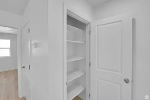 2065 E Burger St, Lake Point, UT 84074 - Photo 33