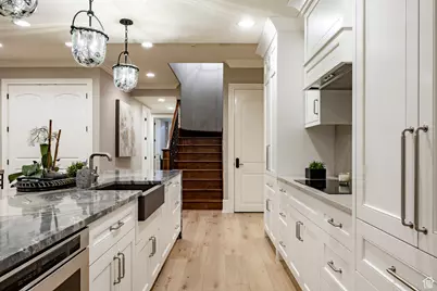 2177 W 9240 S, West Jordan, UT 84088 - Photo 9