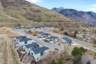 1583 E Maddies Cv, Ogden, UT 84404 - Photo 15