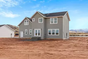 305 E 2690 N, Sigurd, UT 84657 - Photo 65