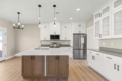 305 E 2690 N, Sigurd, UT 84657 - Photo 3