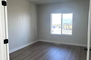 5818 W Whisper View Ct S, West Jordan, UT 84081 - Photo 7