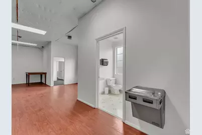 201 W Center St, Provo, UT 84601 - Photo 47