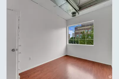 201 W Center St, Provo, UT 84601 - Photo 41