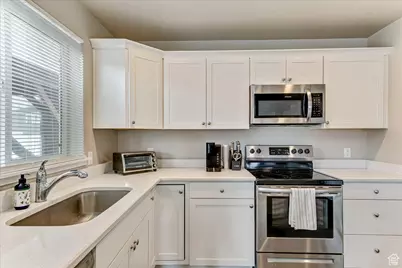 399 N 1325 W, Springville, UT 84663 - Photo 13