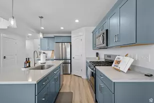 6636 W Ipswitch Way S, Herriman, UT 84096 - Photo 7