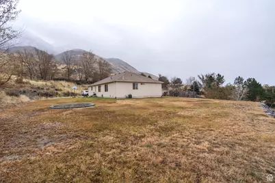 3870 W Mountaintop Cir, Cedar Hills, UT 84062 - Photo 29