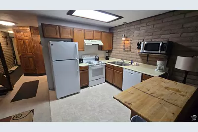 150 S West Village Cir #4, Beaver, UT 84713 - Photo 11