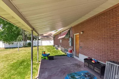 339 S Main St, Smithfield, UT 84335 - Photo 25