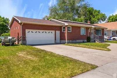 339 S Main St, Smithfield, UT 84335 - Photo 3