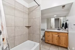 12562 S Majestic Hill Ct, Herriman, UT 84096 - Photo 35