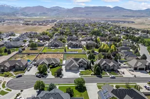 12562 S Majestic Hill Ct, Herriman, UT 84096 - Photo 69