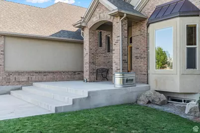 12562 S Majestic Hill Ct, Herriman, UT 84096 - Photo 5