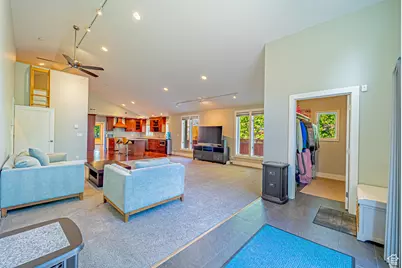 1820 E Redondo Ave S, Salt Lake City, UT 84108 - Photo 9