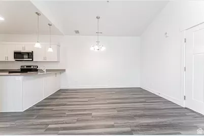 4688 S 710 W #J304, Mapleton, UT 84664 - Photo 3