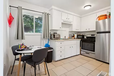 3428 S 300 E, Salt Lake City, UT 84115 - Photo 5