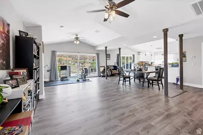 740 W Uzona Ave, Hildale, UT 84784 - Photo 7