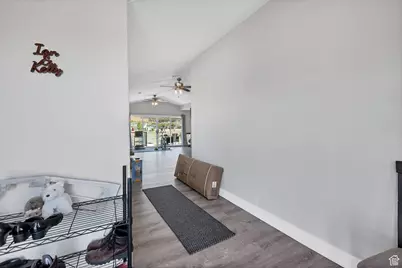 740 W Uzona Ave, Hildale, UT 84784 - Photo 5