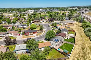 282 E 925 S, Layton, UT 84041 - Photo 35