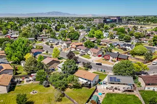 282 E 925 S, Layton, UT 84041 - Photo 31