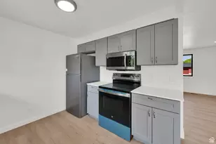 282 E 925 S, Layton, UT 84041 - Photo 15