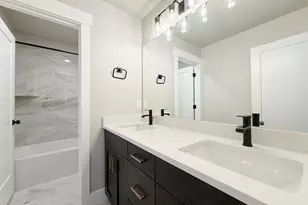 2067 N 450 W, Tooele, UT 84074 - Photo 9