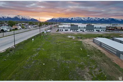 1088 W 350 S, Syracuse, UT 84075 - Photo 5