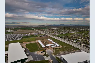 1088 W 350 S, Syracuse, UT 84075 - Photo 11