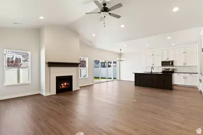 3170 S 3300 W #402, West Haven, UT 84401 - Photo 7