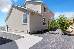 1046 W Seasons View Ct, Lehi, UT 84043 - Photo 51