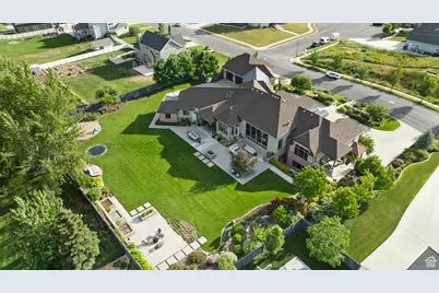 1827 S Hillcrest Cir, Mapleton, UT 84664 - Photo 83