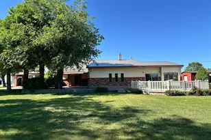 102 S 1000 W, Tremonton, UT 84337 - Photo 43