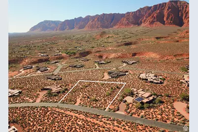 662 Shinava Drive 208, Ivins, UT 84738 - Photo 5